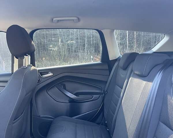 Зелений Форд Куга, об'ємом двигуна 2 л та пробігом 196 тис. км за 12000 $, фото 22 на Automoto.ua