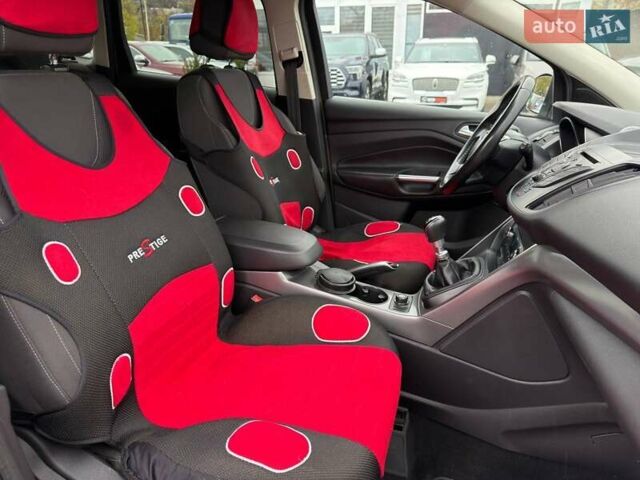 Форд Куга 2013 в Харькове на Automoto.ua Зеленый Форд Куга, объемом двигателя 2 л и пробегом 157 тыс. км за 12800 $, фото 17 на Automoto.ua