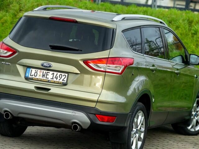 Зеленый Форд Куга, объемом двигателя 2 л и пробегом 206 тыс. км за 8100 $, фото 9 на Automoto.ua