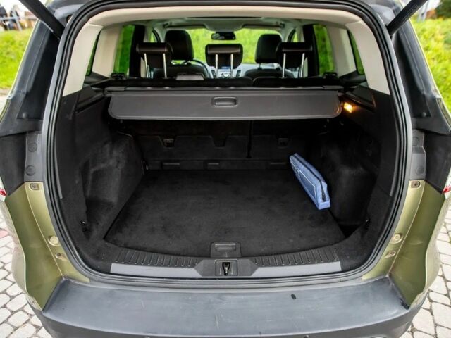 Зеленый Форд Куга, объемом двигателя 2 л и пробегом 206 тыс. км за 8100 $, фото 12 на Automoto.ua