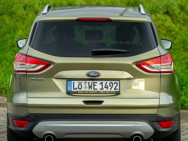 Зеленый Форд Куга, объемом двигателя 2 л и пробегом 206 тыс. км за 8100 $, фото 7 на Automoto.ua