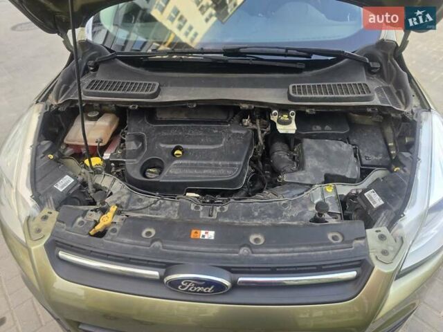 Зелений Форд Куга, об'ємом двигуна 2 л та пробігом 113 тис. км за 13000 $, фото 19 на Automoto.ua