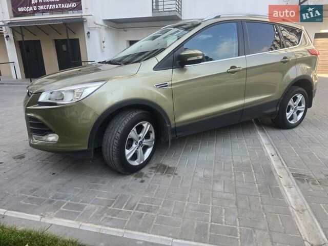 Зелений Форд Куга, об'ємом двигуна 2 л та пробігом 113 тис. км за 13000 $, фото 10 на Automoto.ua