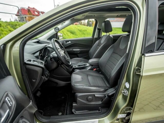 Зеленый Форд Куга, объемом двигателя 2 л и пробегом 206 тыс. км за 8100 $, фото 23 на Automoto.ua