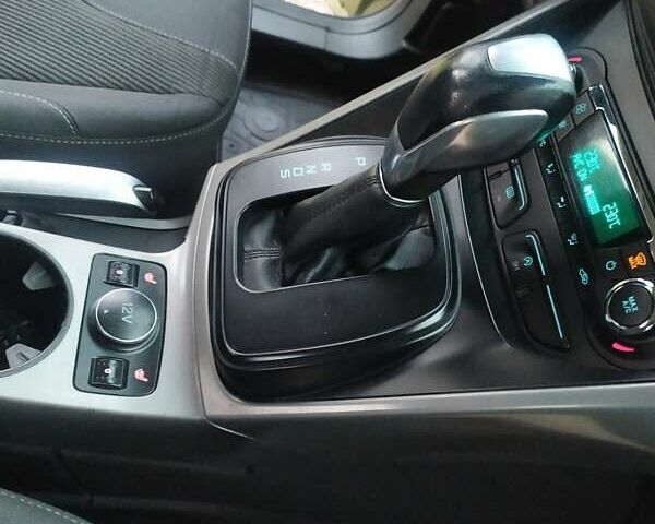 Форд Куга 2015 в Кривом Роге на Automoto.ua Зеленый Форд Куга, объемом двигателя 2 л и пробегом 167 тыс. км за 11900 $, фото 19 на Automoto.ua