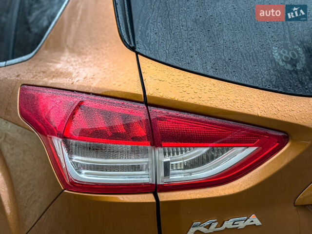 Помаранчевий Форд Куга, об'ємом двигуна 2 л та пробігом 249 тис. км за 14950 $, фото 49 на Automoto.ua