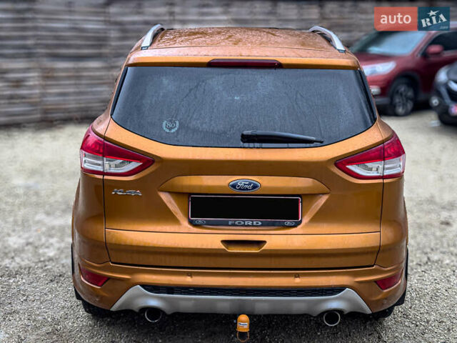 Помаранчевий Форд Куга, об'ємом двигуна 2 л та пробігом 249 тис. км за 14950 $, фото 38 на Automoto.ua