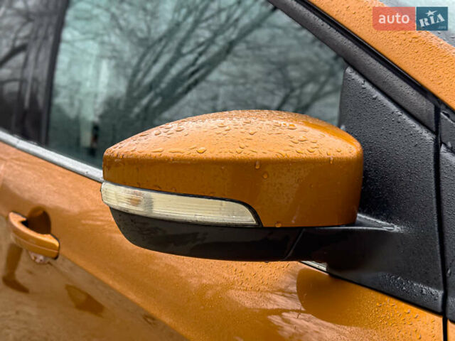 Помаранчевий Форд Куга, об'ємом двигуна 2 л та пробігом 249 тис. км за 14950 $, фото 54 на Automoto.ua