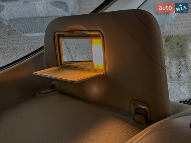 Помаранчевий Форд Куга, об'ємом двигуна 2 л та пробігом 249 тис. км за 14950 $, фото 80 на Automoto.ua