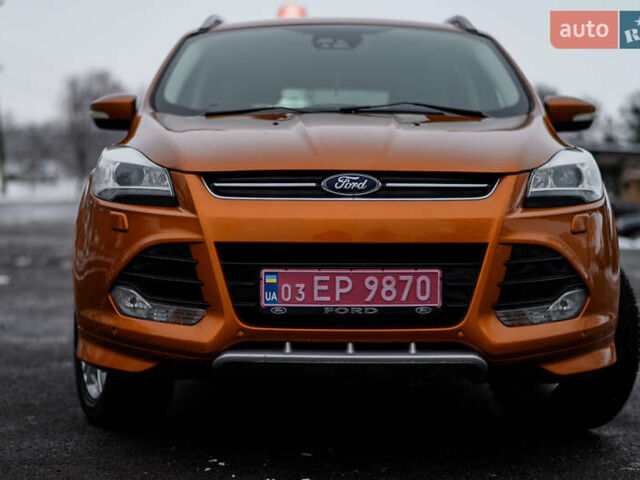 Оранжевый Форд Куга, объемом двигателя 2 л и пробегом 237 тыс. км за 14600 $, фото 18 на Automoto.ua