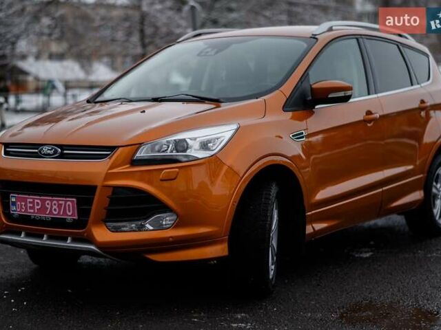 Оранжевый Форд Куга, объемом двигателя 2 л и пробегом 237 тыс. км за 14600 $, фото 2 на Automoto.ua
