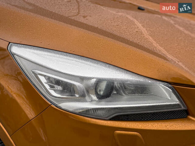 Помаранчевий Форд Куга, об'ємом двигуна 2 л та пробігом 249 тис. км за 14950 $, фото 42 на Automoto.ua