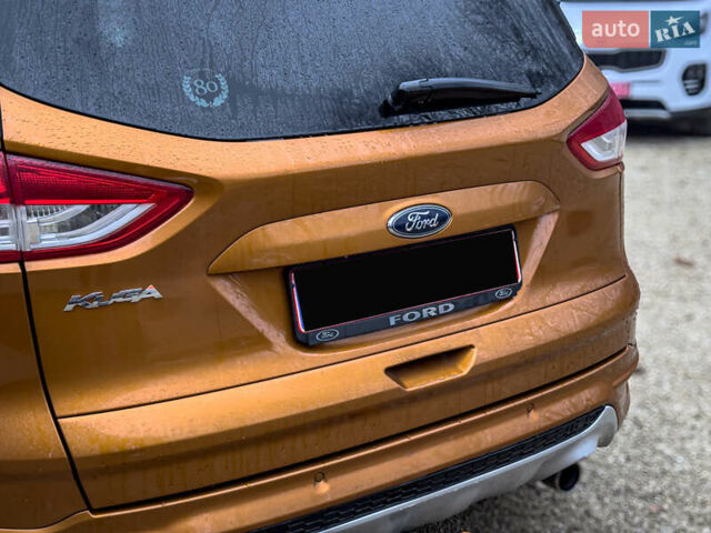 Помаранчевий Форд Куга, об'ємом двигуна 2 л та пробігом 249 тис. км за 14950 $, фото 50 на Automoto.ua