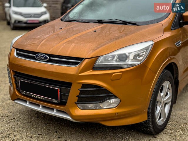 Помаранчевий Форд Куга, об'ємом двигуна 2 л та пробігом 249 тис. км за 14950 $, фото 31 на Automoto.ua
