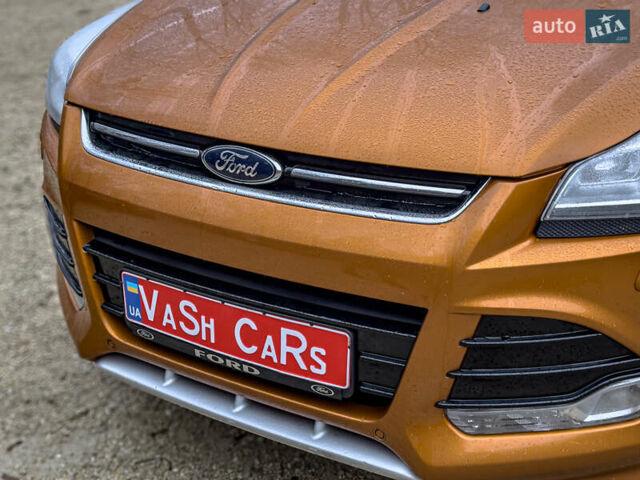 Помаранчевий Форд Куга, об'ємом двигуна 2 л та пробігом 249 тис. км за 14950 $, фото 45 на Automoto.ua