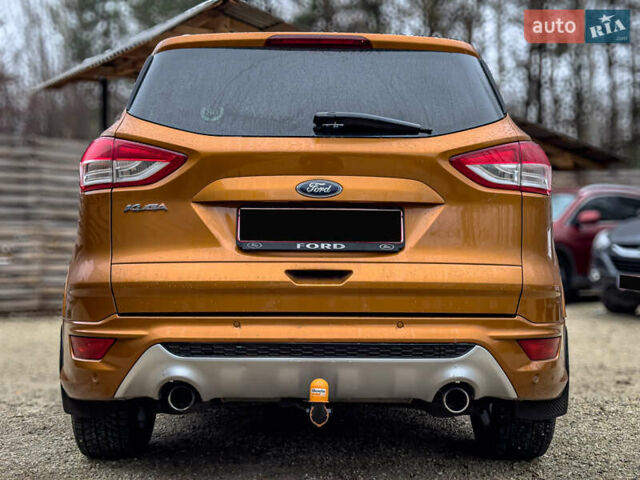 Помаранчевий Форд Куга, об'ємом двигуна 2 л та пробігом 249 тис. км за 14950 $, фото 36 на Automoto.ua
