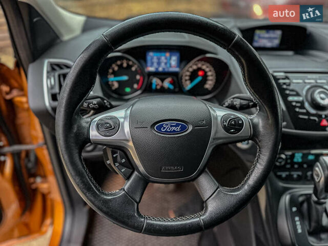 Помаранчевий Форд Куга, об'ємом двигуна 2 л та пробігом 249 тис. км за 14950 $, фото 72 на Automoto.ua
