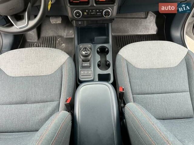 Білий Форд Маверік, об'ємом двигуна 2.49 л та пробігом 38 тис. км за 35000 $, фото 23 на Automoto.ua