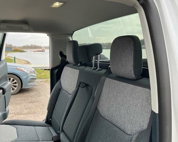 Білий Форд Маверік, об'ємом двигуна 2.49 л та пробігом 38 тис. км за 35000 $, фото 27 на Automoto.ua