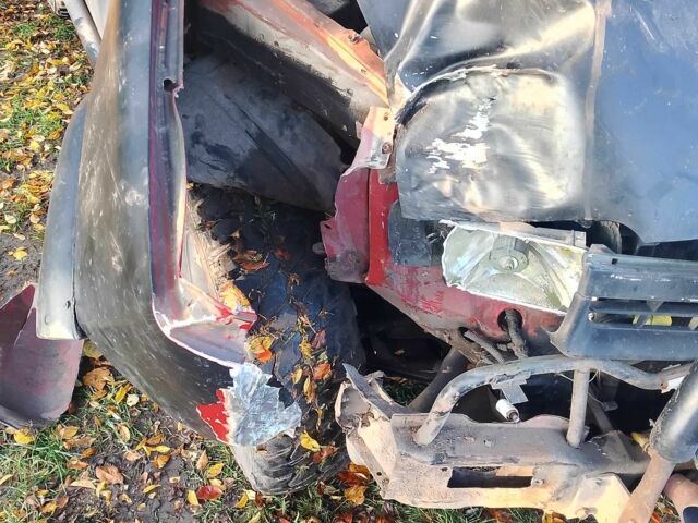 Черный Форд Маверик, объемом двигателя 2.4 л и пробегом 222 тыс. км за 1100 $, фото 5 на Automoto.ua