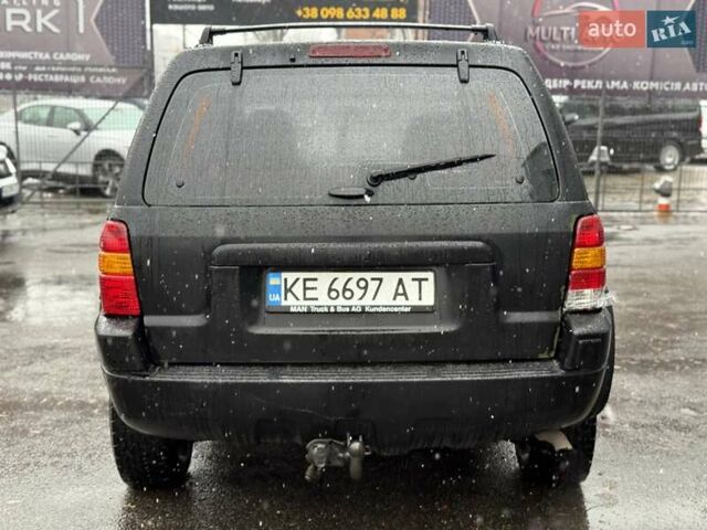 Черный Форд Маверик, объемом двигателя 2 л и пробегом 290 тыс. км за 3600 $, фото 6 на Automoto.ua