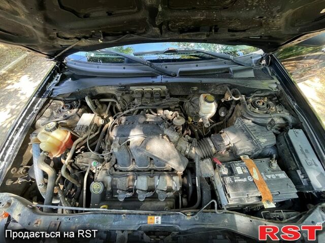 Черный Форд Маверик, объемом двигателя 3 л и пробегом 240 тыс. км за 2500 $, фото 6 на Automoto.ua