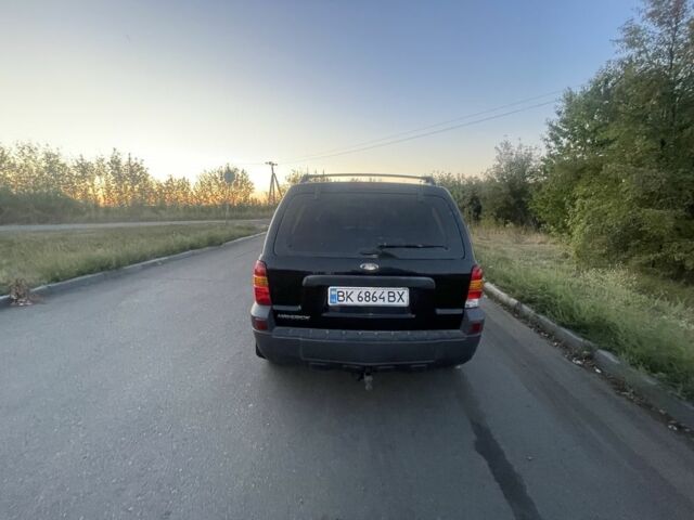 Черный Форд Маверик, объемом двигателя 2.3 л и пробегом 309 тыс. км за 5100 $, фото 2 на Automoto.ua