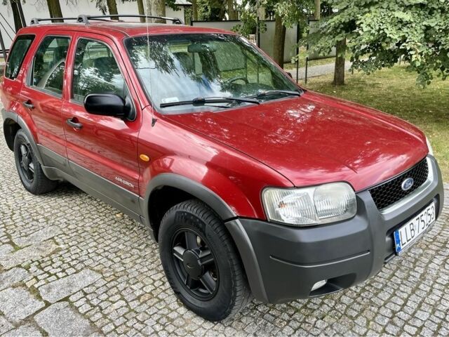 Форд Маверик 2002 в Ровно на Automoto.ua Красный Форд Маверик, объемом двигателя 2 л и пробегом 360 тыс. км за 3200 $, фото 1 на Automoto.ua