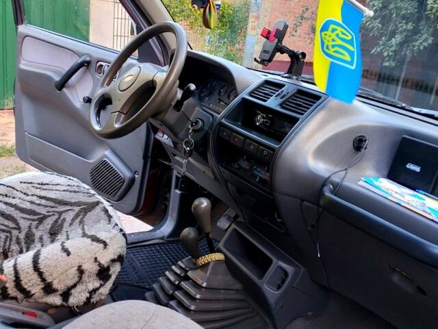 Форд Маверик, объемом двигателя 2.7 л и пробегом 300 тыс. км за 2300 $, фото 6 на Automoto.ua