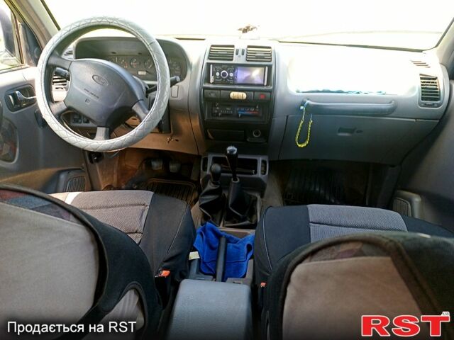 Форд Маверик, объемом двигателя 2.7 л и пробегом 315 тыс. км за 2250 $, фото 4 на Automoto.ua