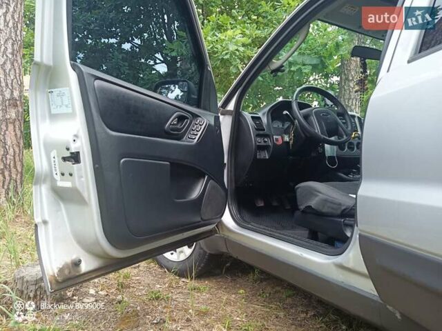 Форд Маверик, объемом двигателя 2.3 л и пробегом 131 тыс. км за 7000 $, фото 9 на Automoto.ua