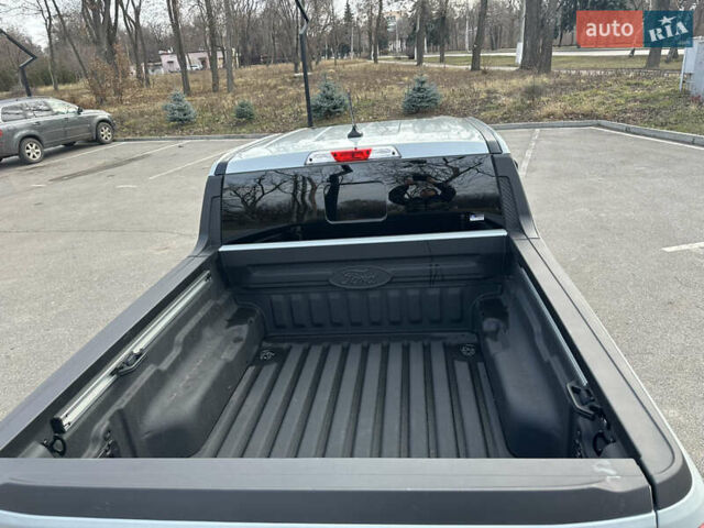 Сірий Форд Маверік, об'ємом двигуна 2.49 л та пробігом 30 тис. км за 27000 $, фото 24 на Automoto.ua