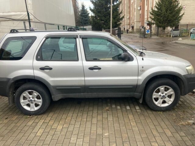 Серый Форд Маверик, объемом двигателя 2.3 л и пробегом 250 тыс. км за 3000 $, фото 1 на Automoto.ua