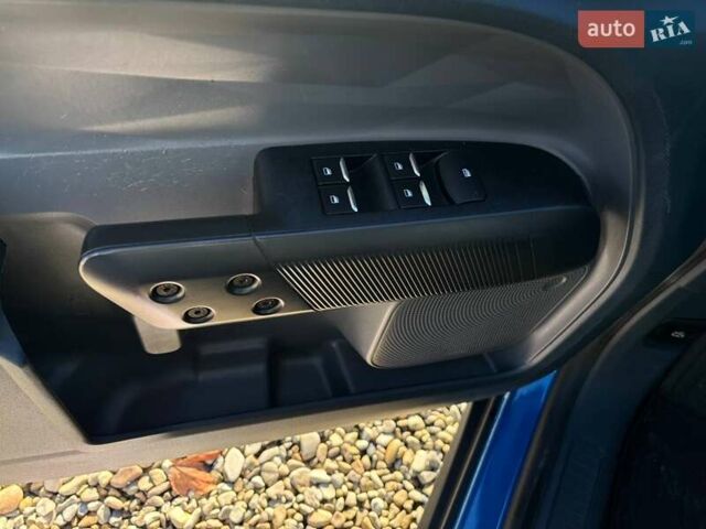 Синий Форд Маверик, объемом двигателя 2.5 л и пробегом 98 тыс. км за 22899 $, фото 24 на Automoto.ua