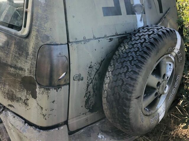 Зеленый Форд Маверик, объемом двигателя 2.7 л и пробегом 300 тыс. км за 600 $, фото 3 на Automoto.ua