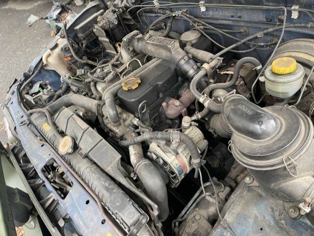 Зелений Форд Маверік, об'ємом двигуна 2.7 л та пробігом 235 тис. км за 1200 $, фото 4 на Automoto.ua