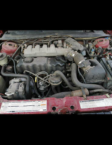 Красный Форд Меркури, объемом двигателя 2.3 л и пробегом 200 тыс. км за 1700 $, фото 2 на Automoto.ua