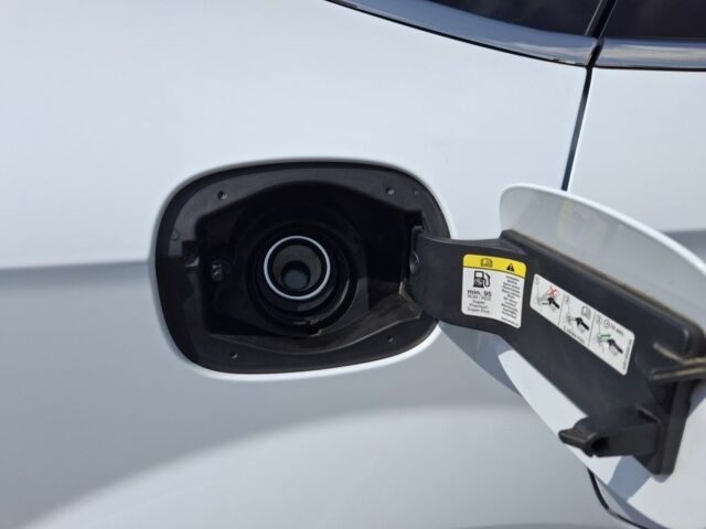 Білий Форд Мондео, об'ємом двигуна 1.6 л та пробігом 90 тис. км за 10000 $, фото 8 на Automoto.ua