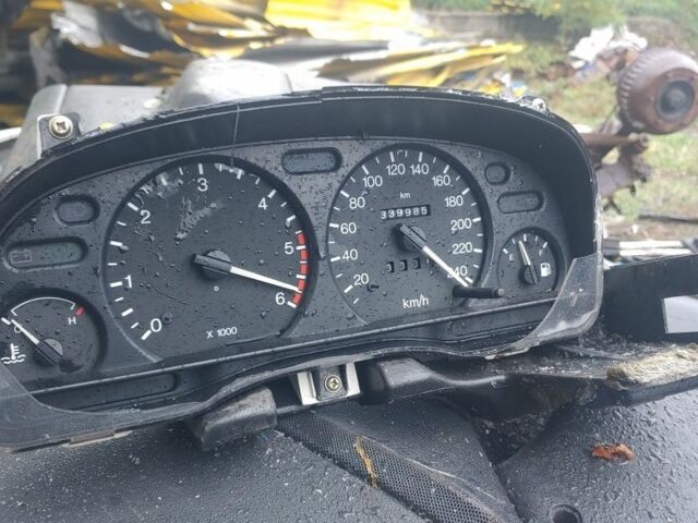 Форд Мондео 1994 в Козельце на Automoto.ua Белый Форд Мондео, объемом двигателя 0 л и пробегом 380 тыс. км за 400 $, фото 12 на Automoto.ua