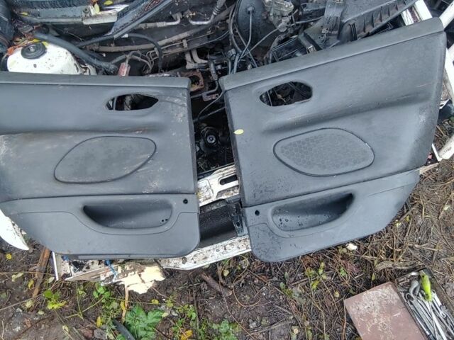 Форд Мондео 1994 в Козельце на Automoto.ua Белый Форд Мондео, объемом двигателя 0 л и пробегом 380 тыс. км за 400 $, фото 20 на Automoto.ua