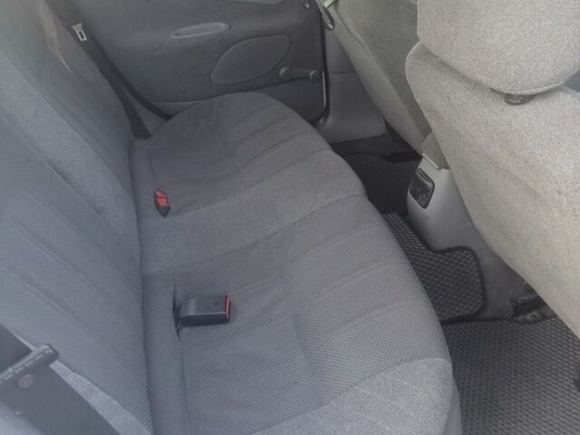 Белый Форд Мондео, объемом двигателя 2 л и пробегом 378 тыс. км за 1700 $, фото 10 на Automoto.ua