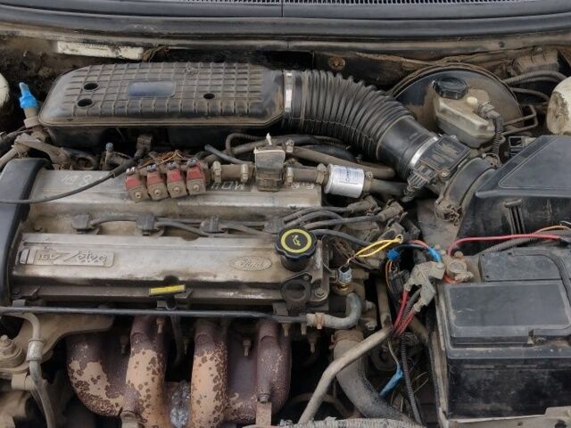 Форд Мондео 1996 в Умани на Automoto.ua Белый Форд Мондео, объемом двигателя 2 л и пробегом 334 тыс. км за 900 $, фото 7 на Automoto.ua