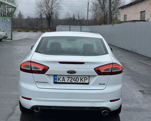 Белый Форд Мондео, объемом двигателя 1.98 л и пробегом 170 тыс. км за 6450 $, фото 7 на Automoto.ua