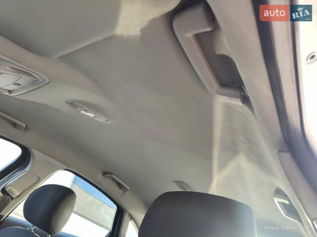 Білий Форд Мондео, об'ємом двигуна 1.6 л та пробігом 172 тис. км за 7000 $, фото 29 на Automoto.ua