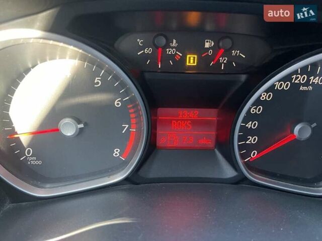 Белый Форд Мондео, объемом двигателя 1.6 л и пробегом 278 тыс. км за 6700 $, фото 19 на Automoto.ua