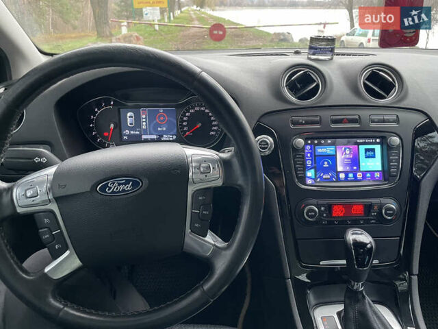 Білий Форд Мондео, об'ємом двигуна 2 л та пробігом 179 тис. км за 8600 $, фото 8 на Automoto.ua