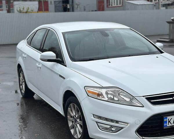 Белый Форд Мондео, объемом двигателя 1.98 л и пробегом 170 тыс. км за 6450 $, фото 5 на Automoto.ua
