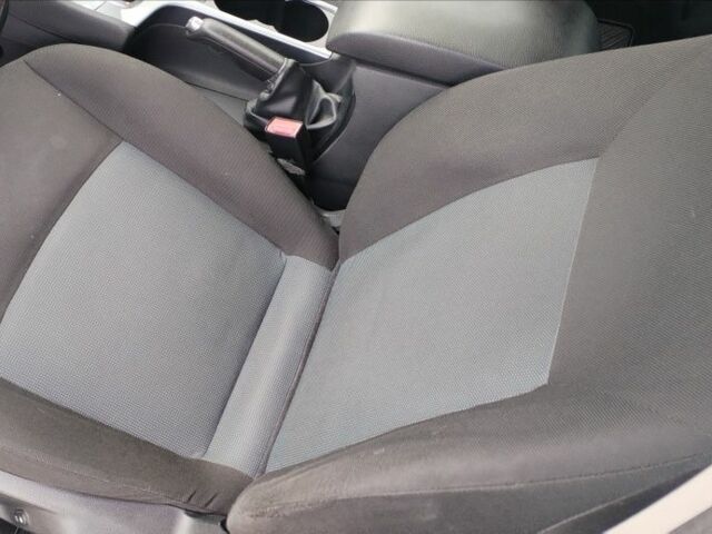 Білий Форд Мондео, об'ємом двигуна 1.6 л та пробігом 177 тис. км за 7000 $, фото 14 на Automoto.ua