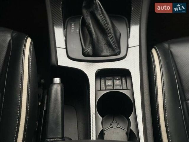 Білий Форд Мондео, об'ємом двигуна 2 л та пробігом 212 тис. км за 7800 $, фото 18 на Automoto.ua