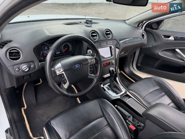 Білий Форд Мондео, об'ємом двигуна 2 л та пробігом 152 тис. км за 7850 $, фото 5 на Automoto.ua